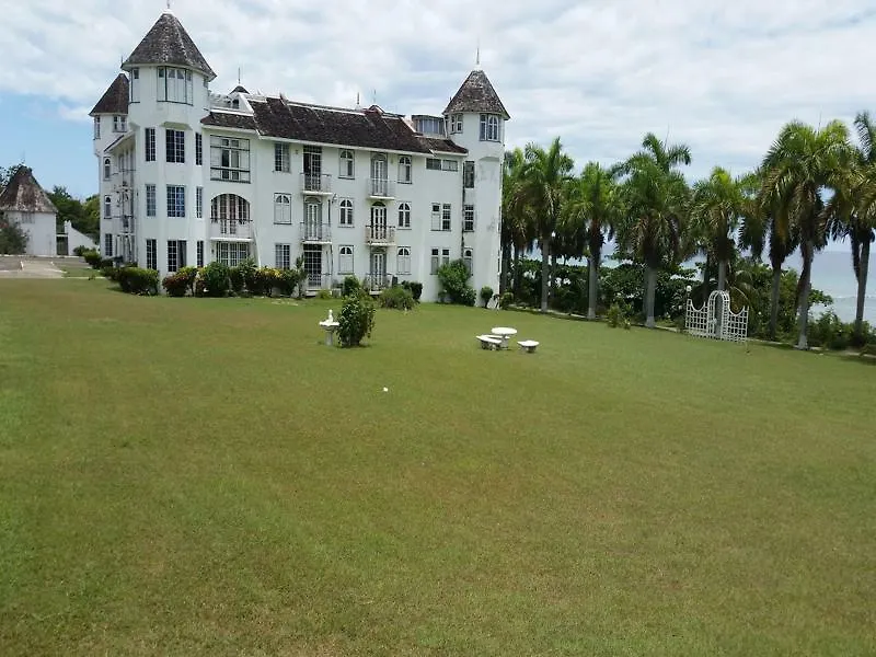 Seacastles Exora Beach Suite Montego Bay Jamaika